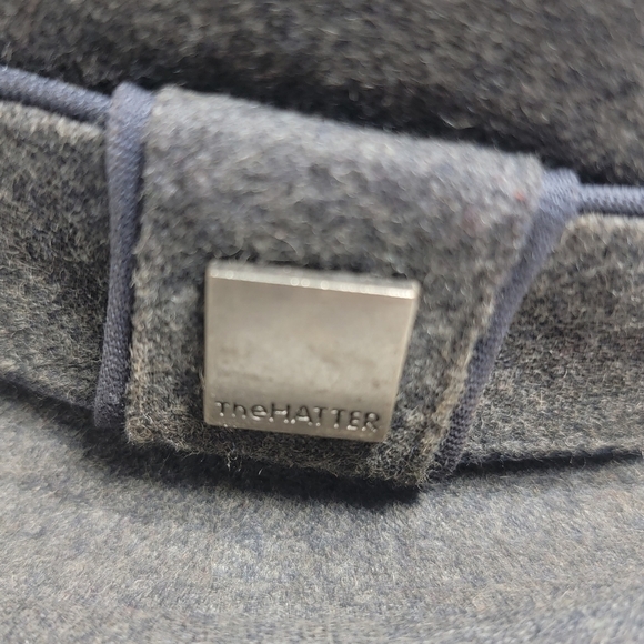 The Hatter Company Banded Fedora. 22 inches around inside. M/L. Grey - Picture 2 of 8